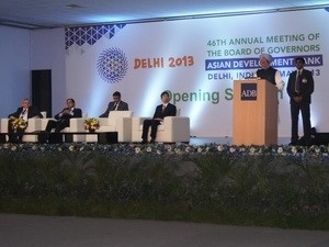 Vietnam attends ADB’s 2013 annual meeting - ảnh 1